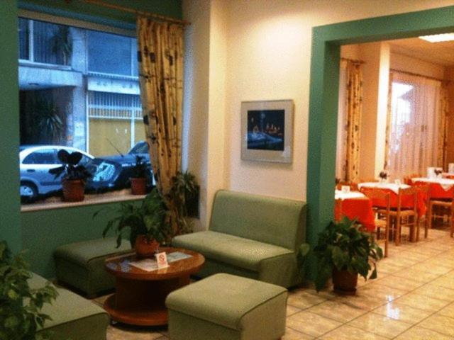 Hotel Avra Volos Esterno foto
